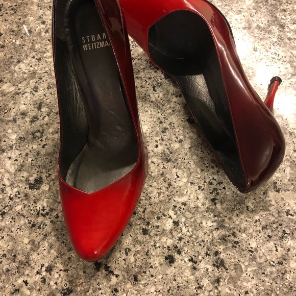 Red 2 Tone Stuart Weitzman high heel pumps - Picture 4 of 4